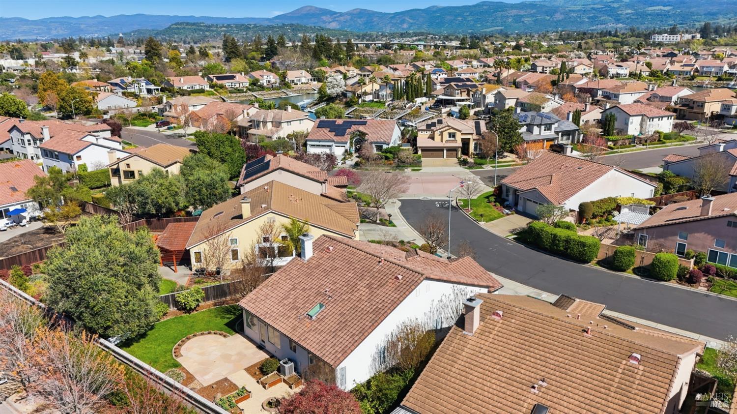 51 Regatta Way Napa CA 94559