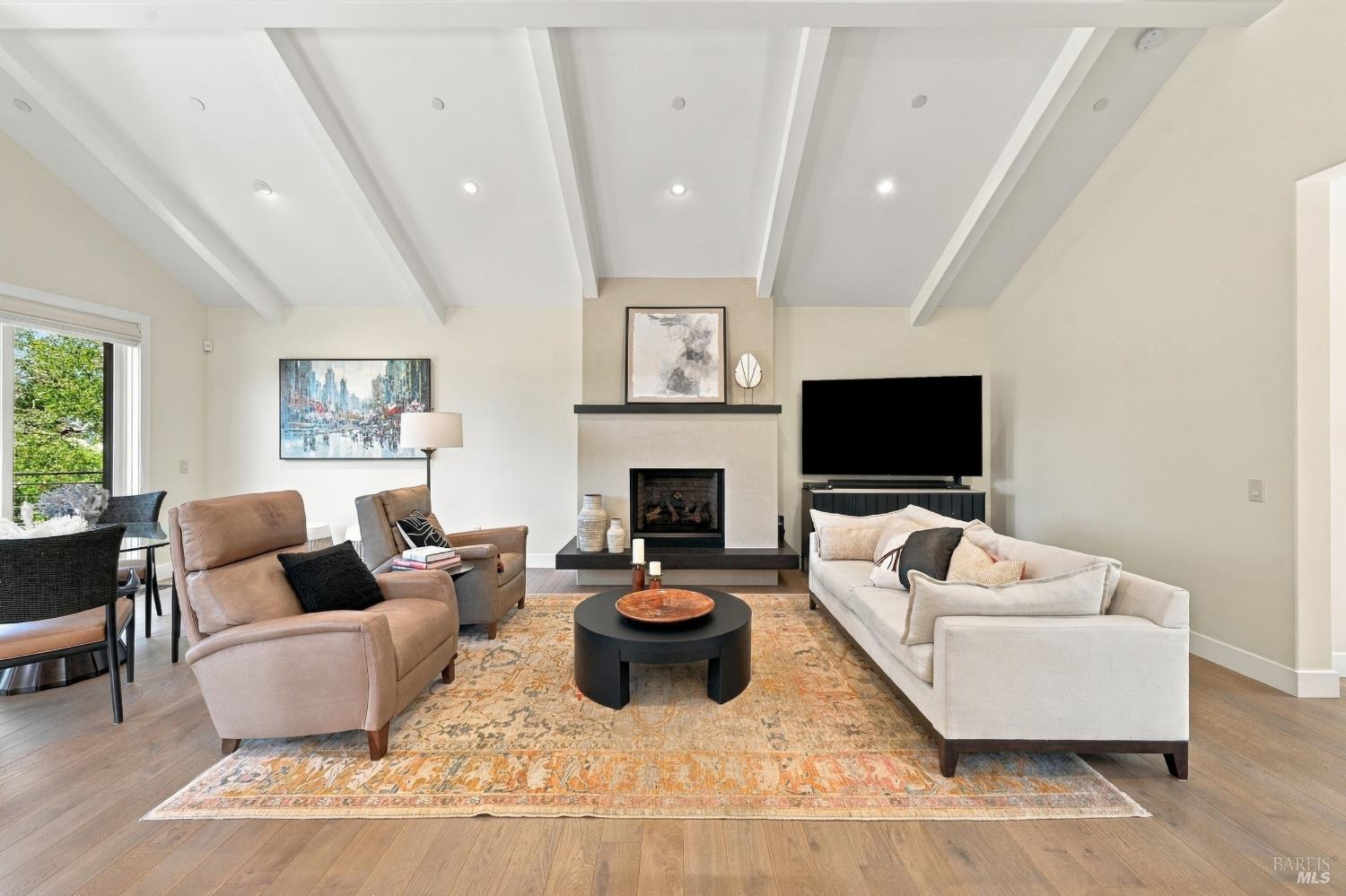 142 Westgate Drive Napa CA 94558