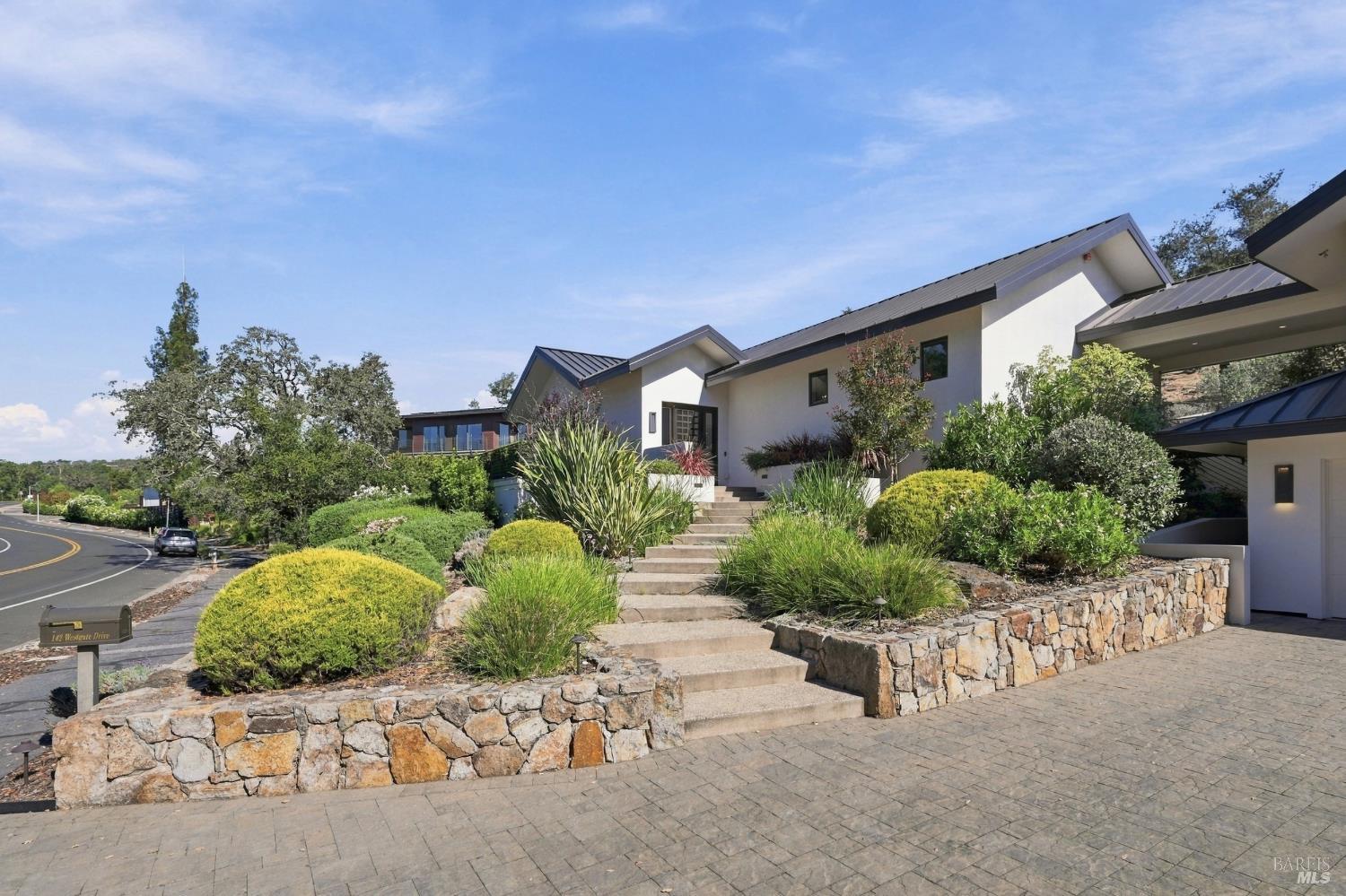 142 Westgate Drive Napa CA 94558
