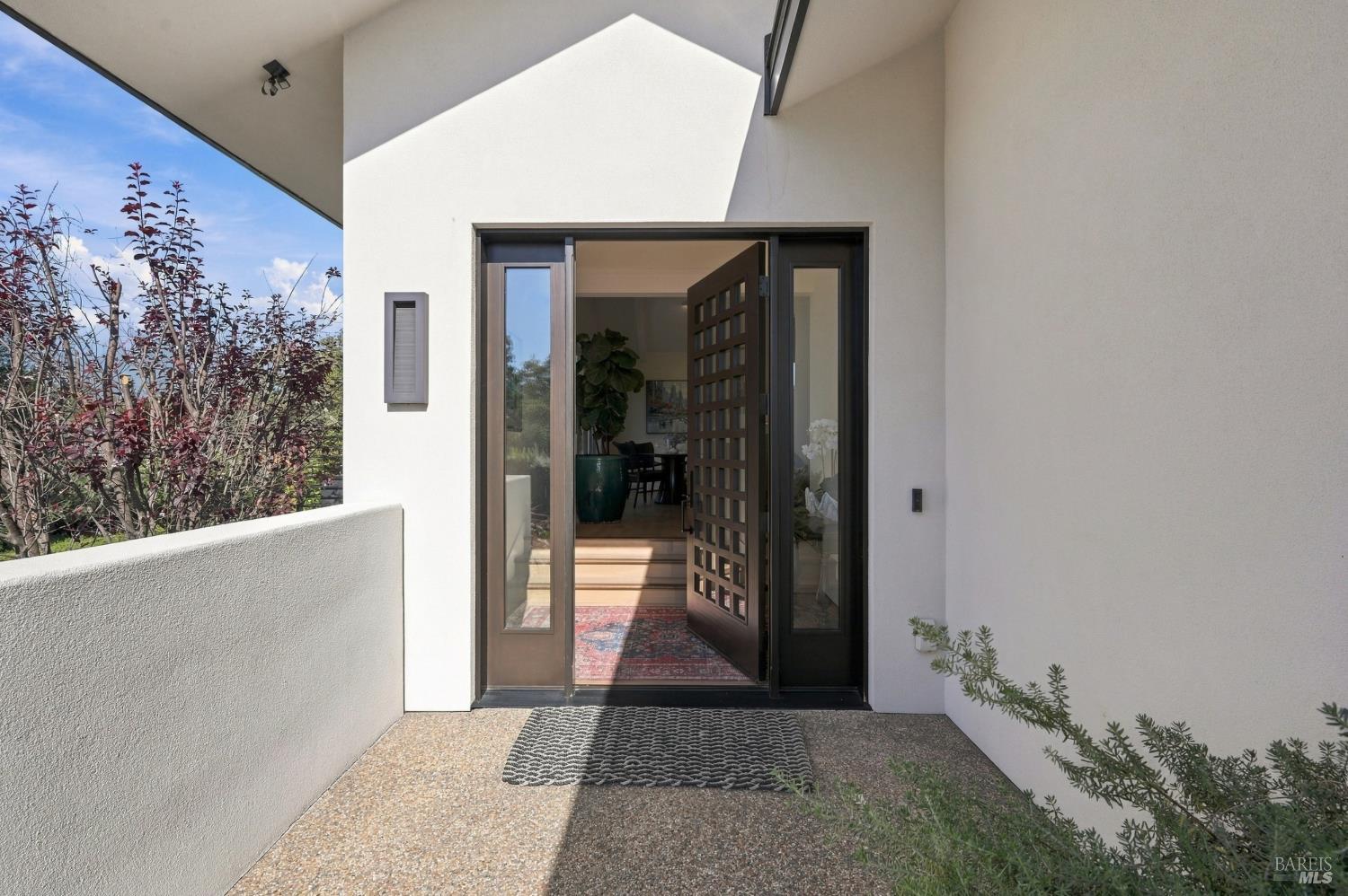 142 Westgate Drive Napa CA 94558