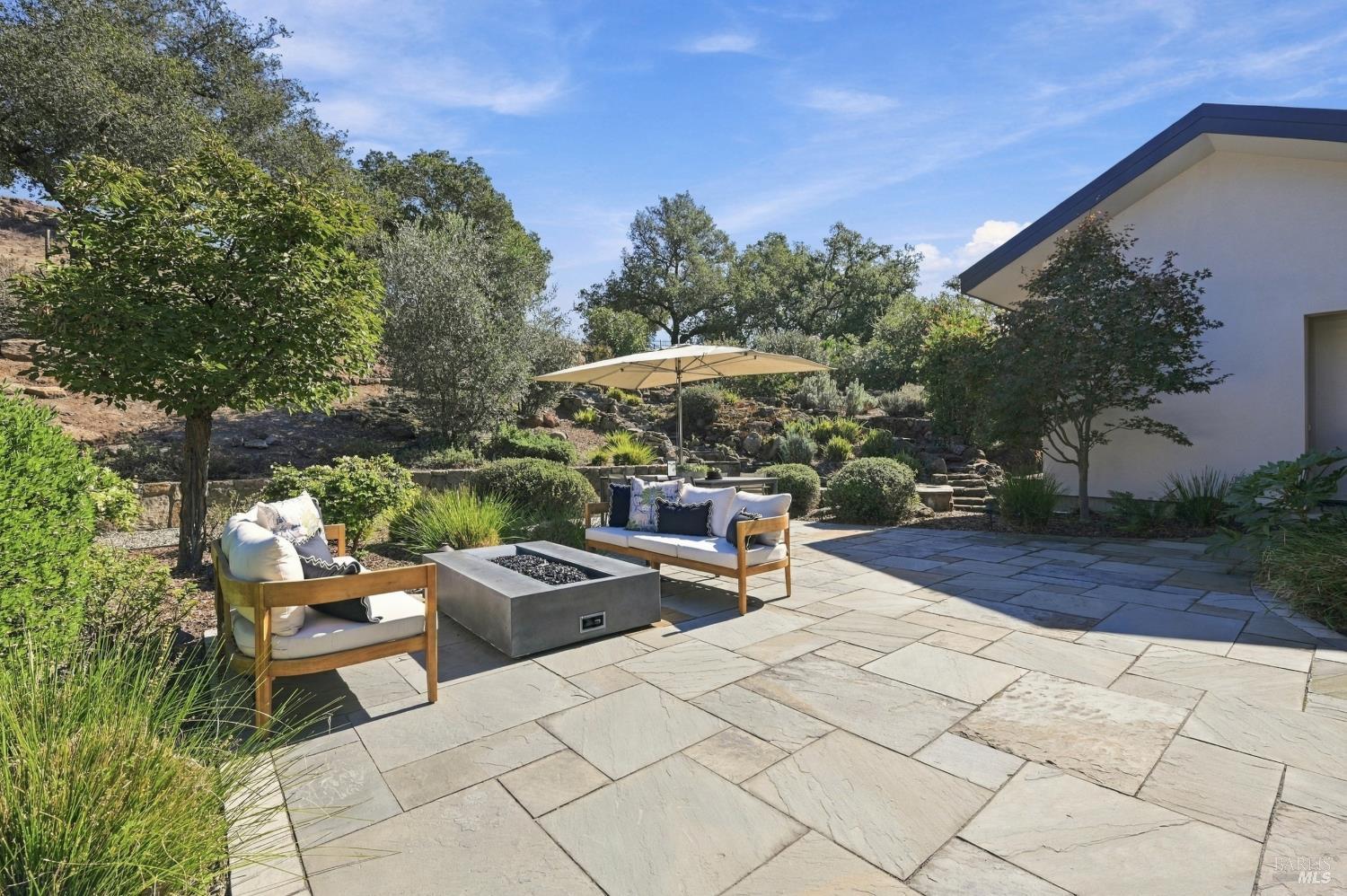 142 Westgate Drive Napa CA 94558
