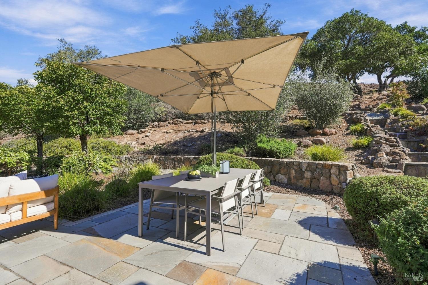 142 Westgate Drive Napa CA 94558