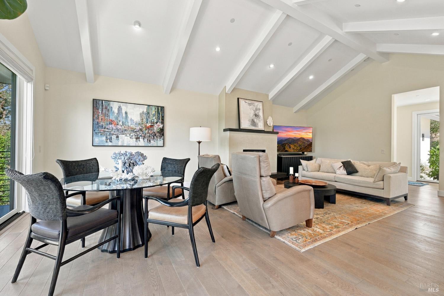 142 Westgate Drive Napa CA 94558