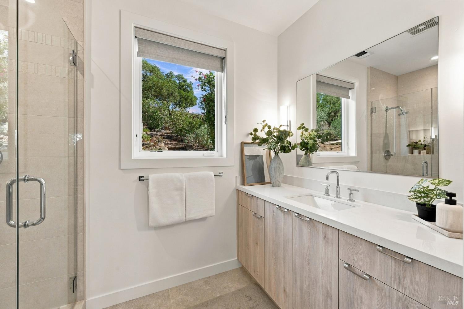 142 Westgate Drive Napa CA 94558