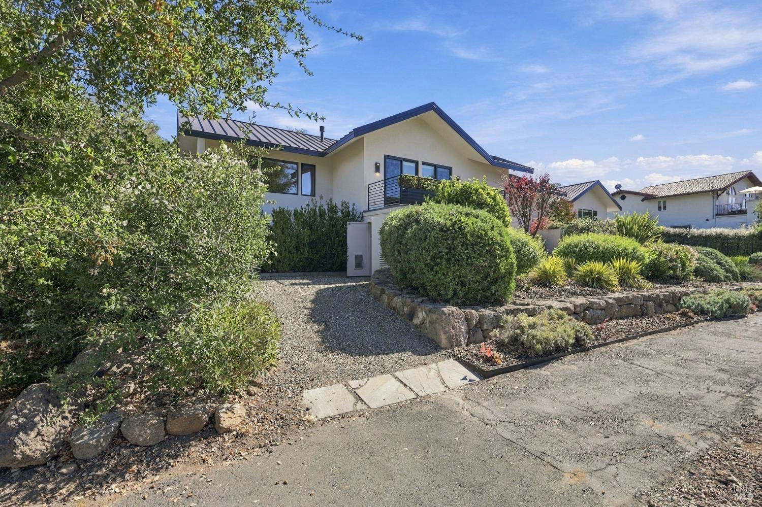 142 Westgate Drive Napa CA 94558