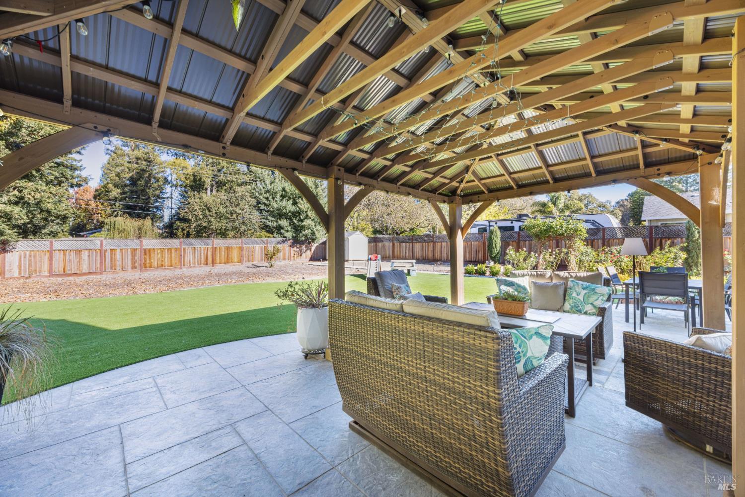4041 Haven Court Sebastopol CA 95472