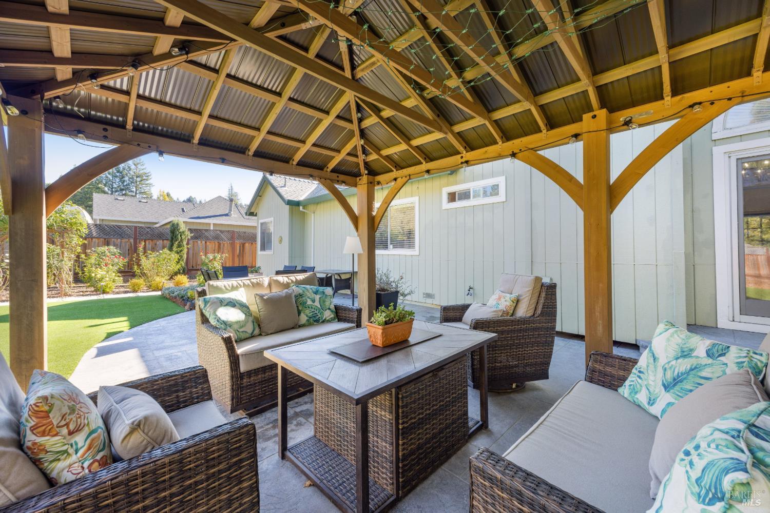 4041 Haven Court Sebastopol CA 95472