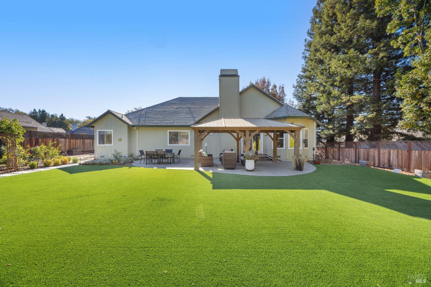 4041 Haven Court Sebastopol CA 95472