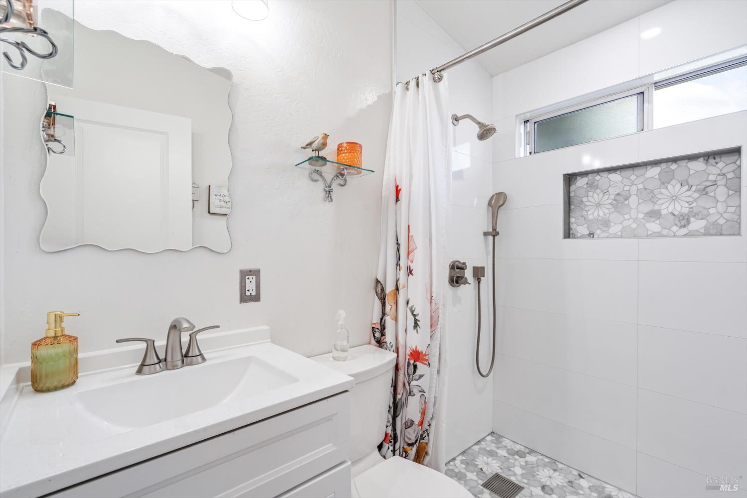362 Nicoli Lane Sonoma CA 95476
