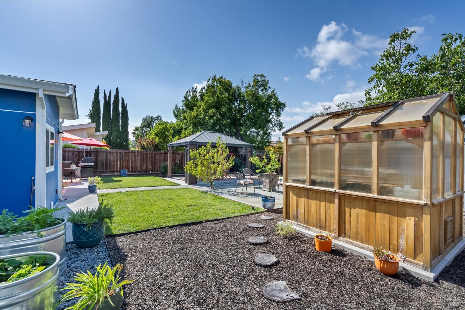 362 Nicoli Lane Sonoma CA 95476