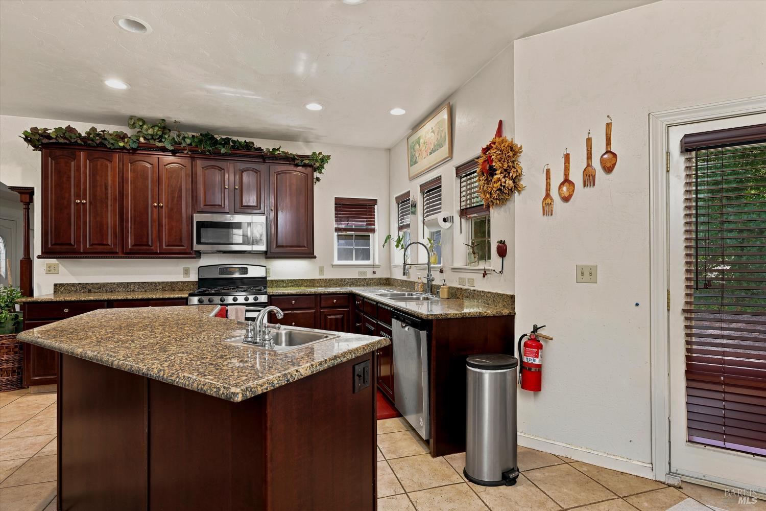 8914 Soda Bay Road Kelseyville CA 95451