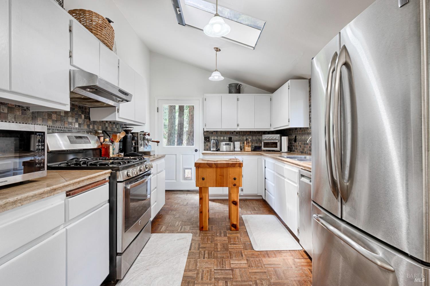 19500 Mountain View Road Boonville CA 95415