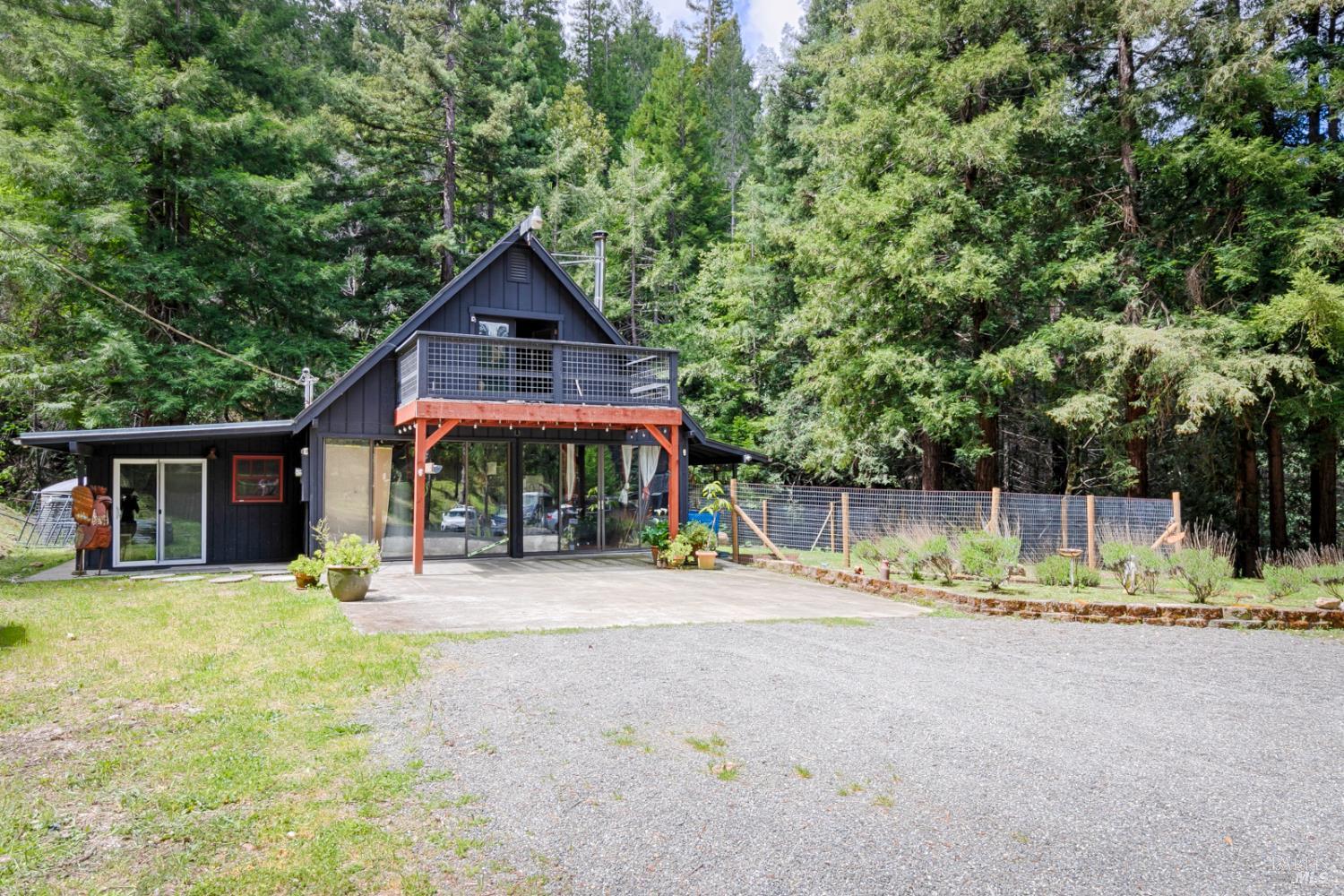 19500 Mountain View Road Boonville CA 95415