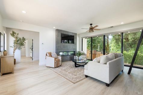 14734 Youngs Road Healdsburg CA 95448