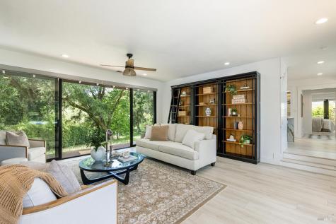 14734 Youngs Road Healdsburg CA 95448