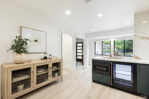 14734 Youngs Road Healdsburg CA 95448