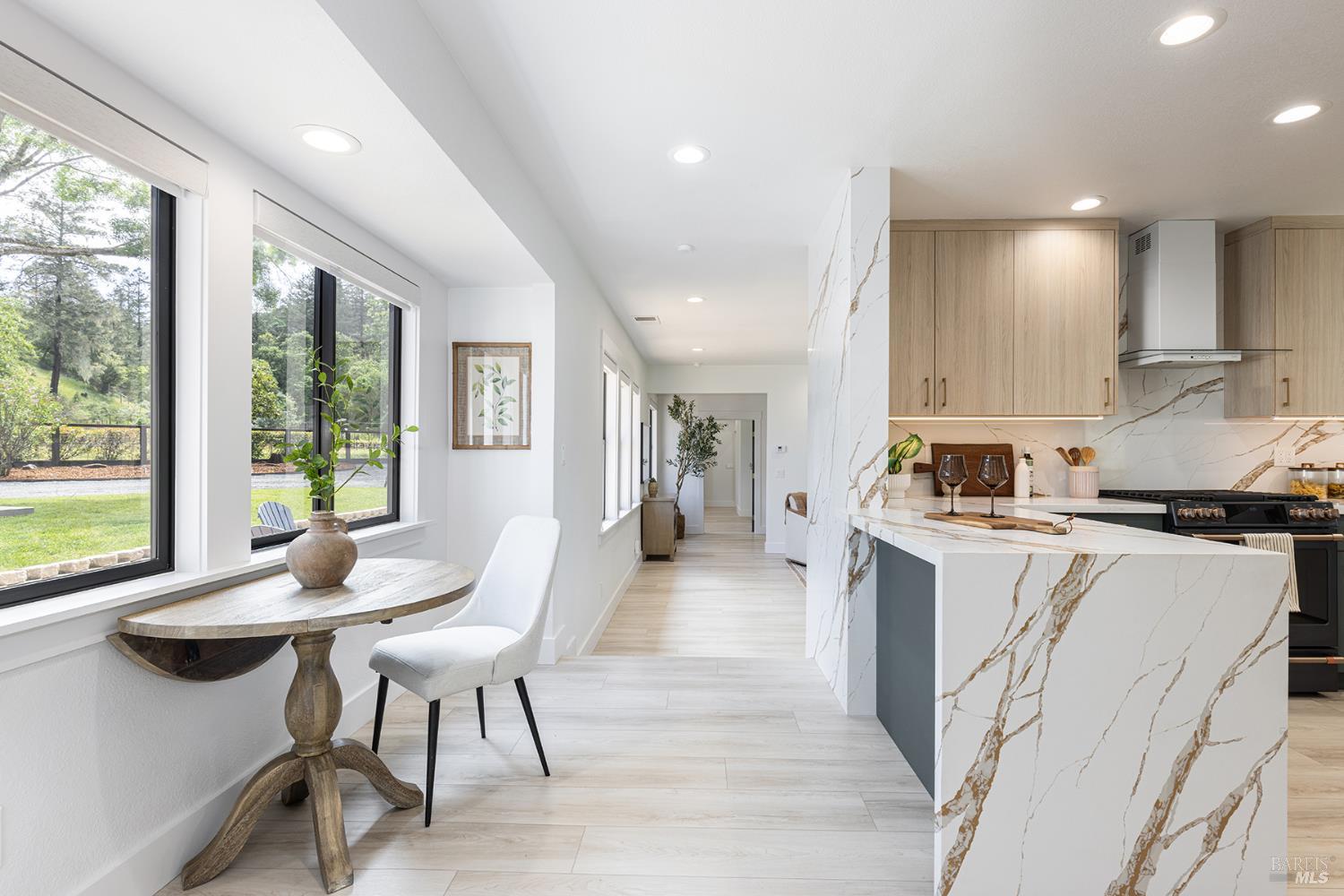 14734 Youngs Road Healdsburg CA 95448