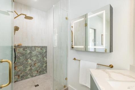 14734 Youngs Road Healdsburg CA 95448