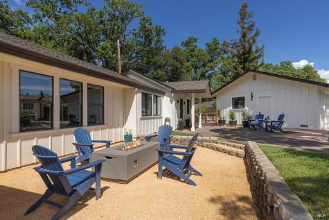 14734 Youngs Road Healdsburg CA 95448