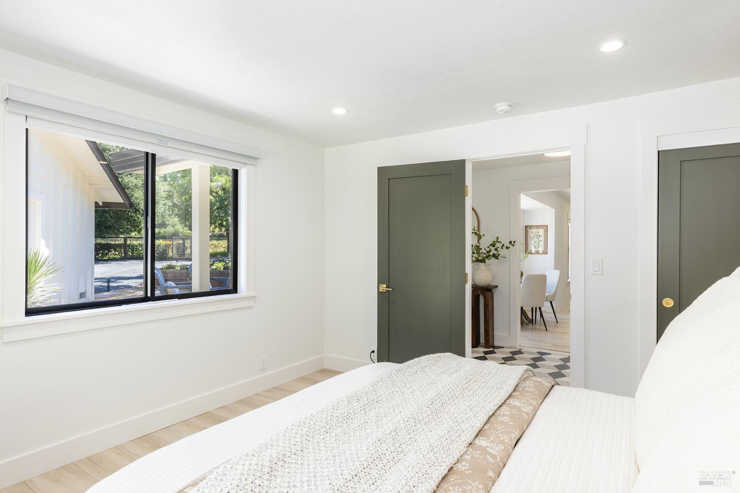 14734 Youngs Road Healdsburg CA 95448