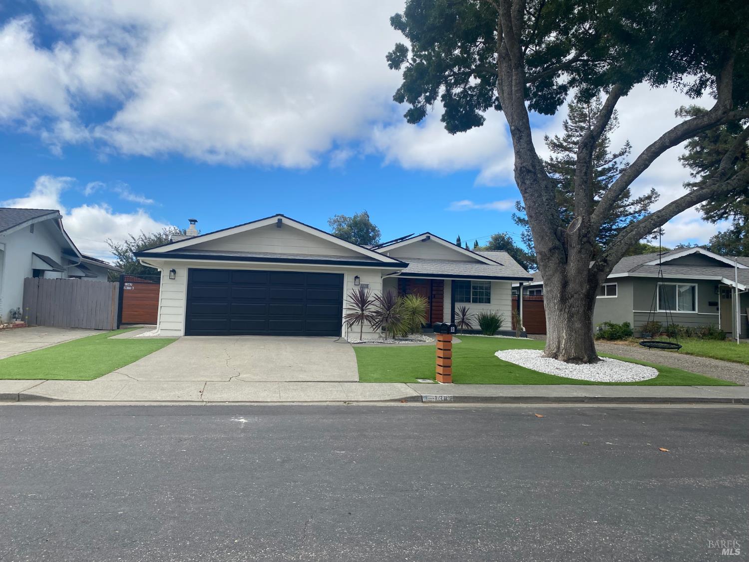 1367 Flint Way Fairfield CA 94533