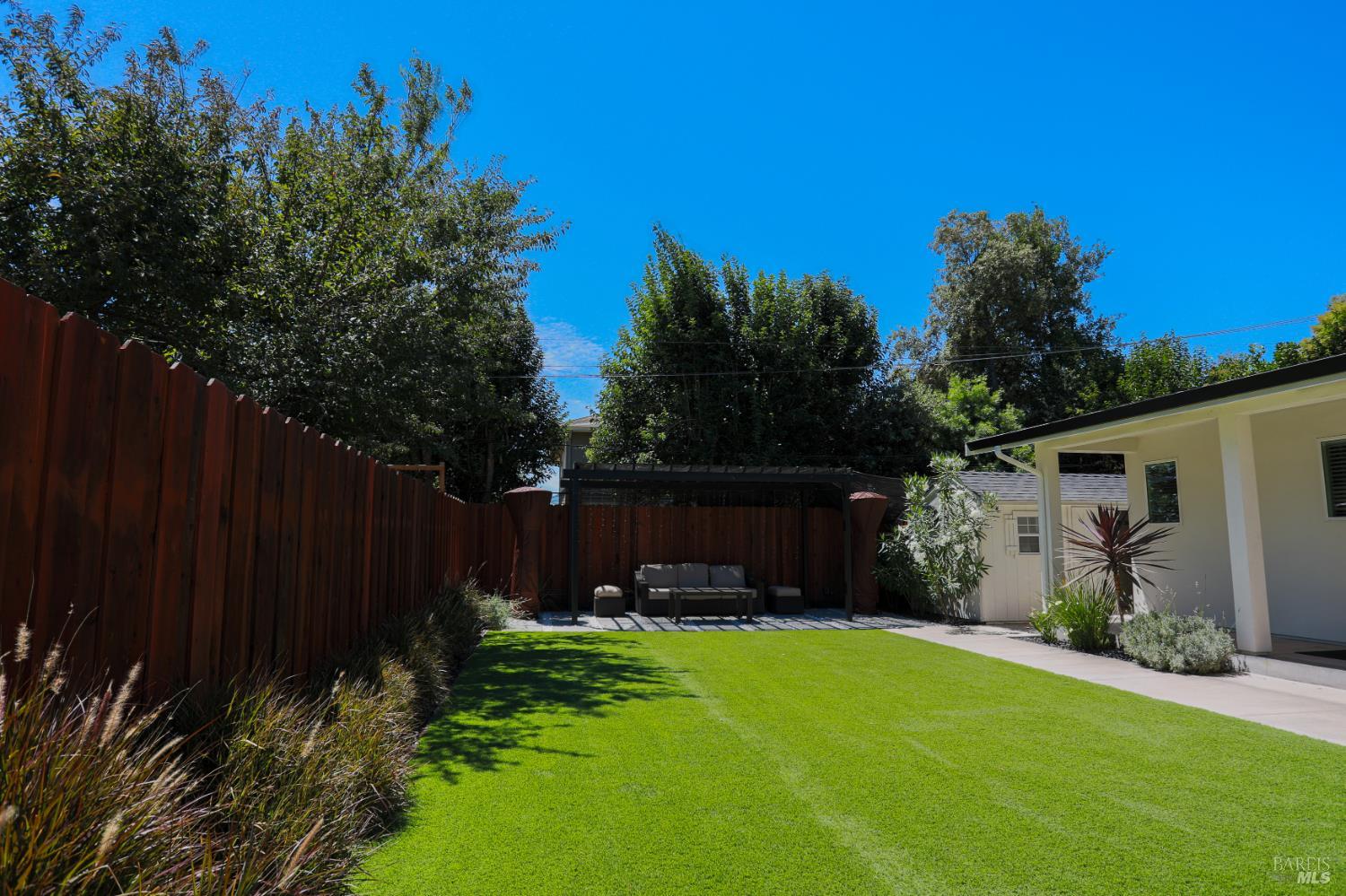 1367 Flint Way Fairfield CA 94533
