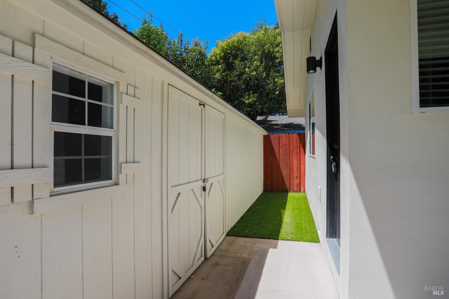 1367 Flint Way Fairfield CA 94533