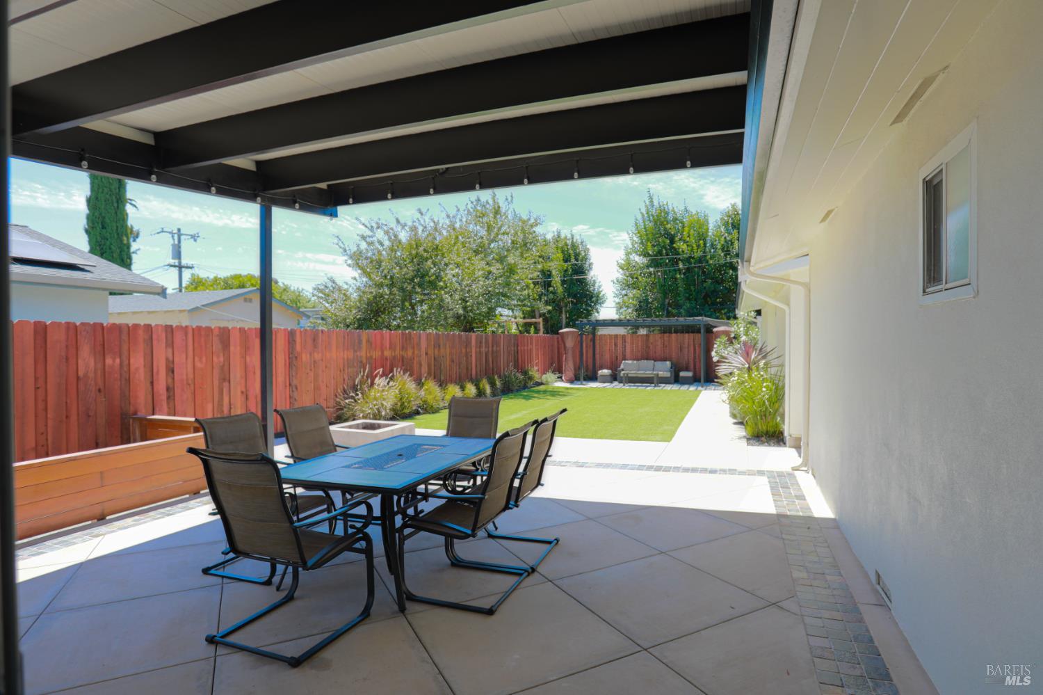 1367 Flint Way Fairfield CA 94533