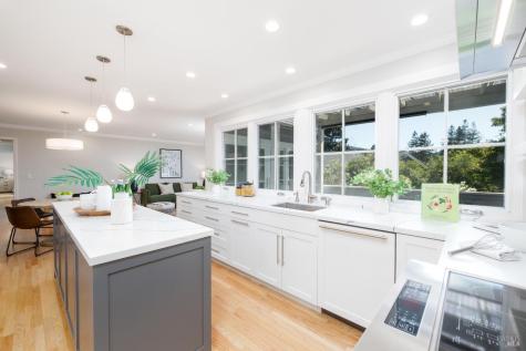 4713 Circle B Place Santa Rosa CA 95405