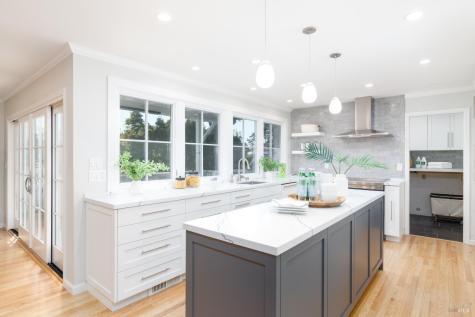 4713 Circle B Place Santa Rosa CA 95405