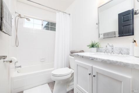 4713 Circle B Place Santa Rosa CA 95405