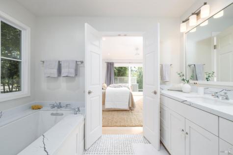 4713 Circle B Place Santa Rosa CA 95405
