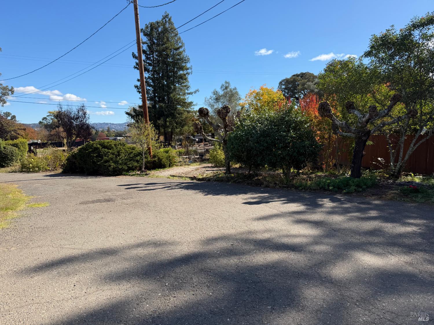 1670 Gumview Road Windsor CA 95492