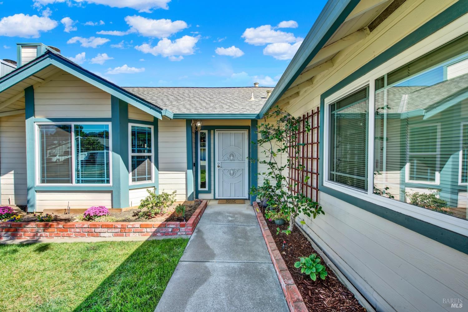 279 Park Lane Vacaville CA 95687