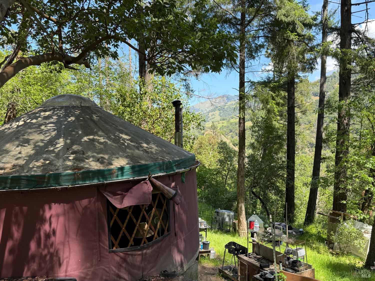 10150 Woodman Creek Road Laytonville CA 95428