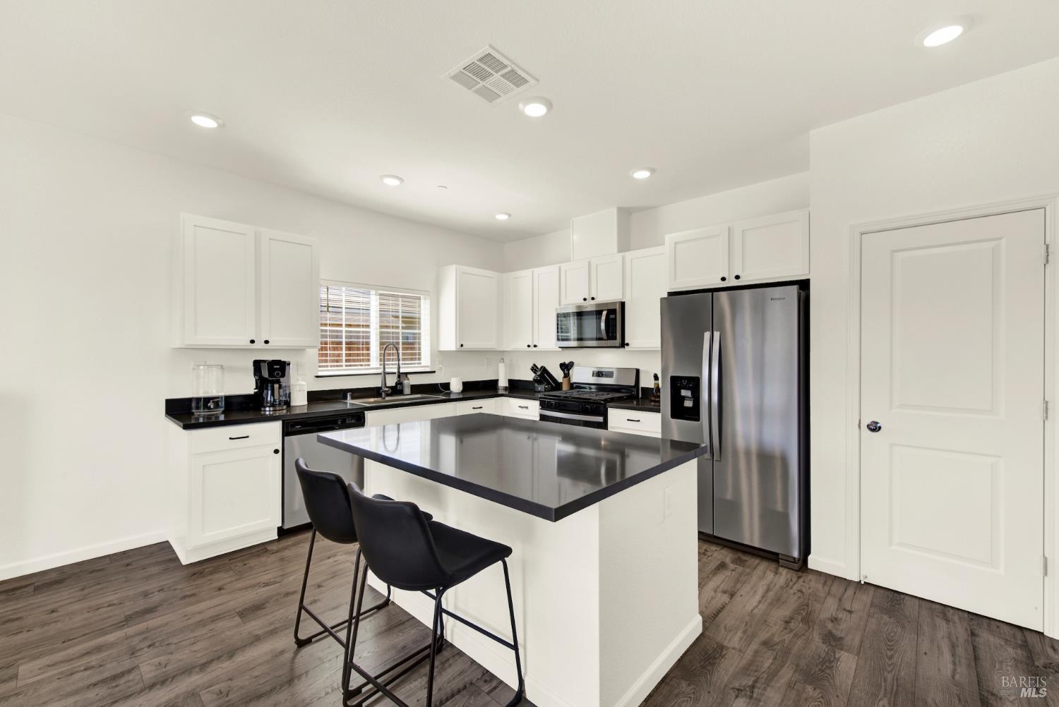 615 Songbird Way Dixon CA 95620