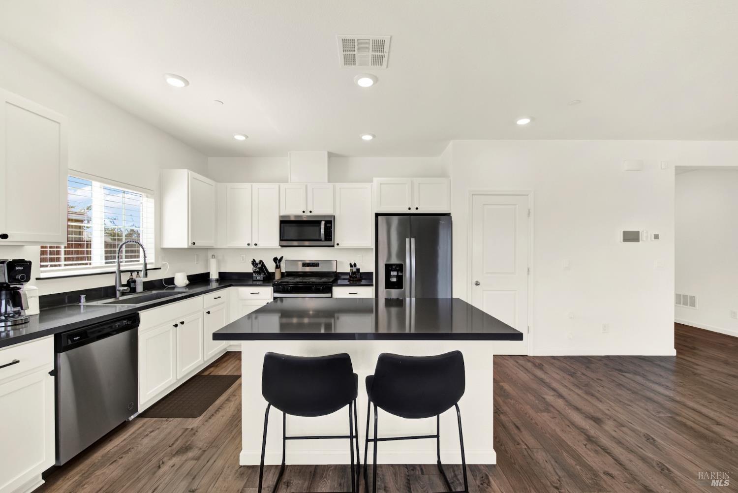 615 Songbird Way Dixon CA 95620