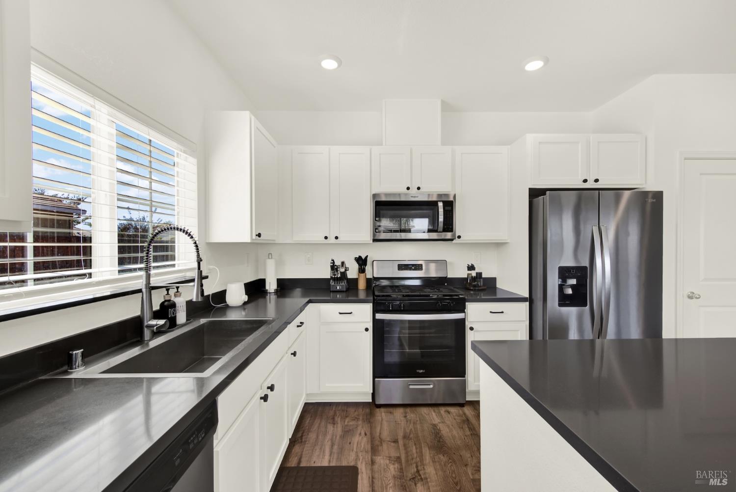 615 Songbird Way Dixon CA 95620