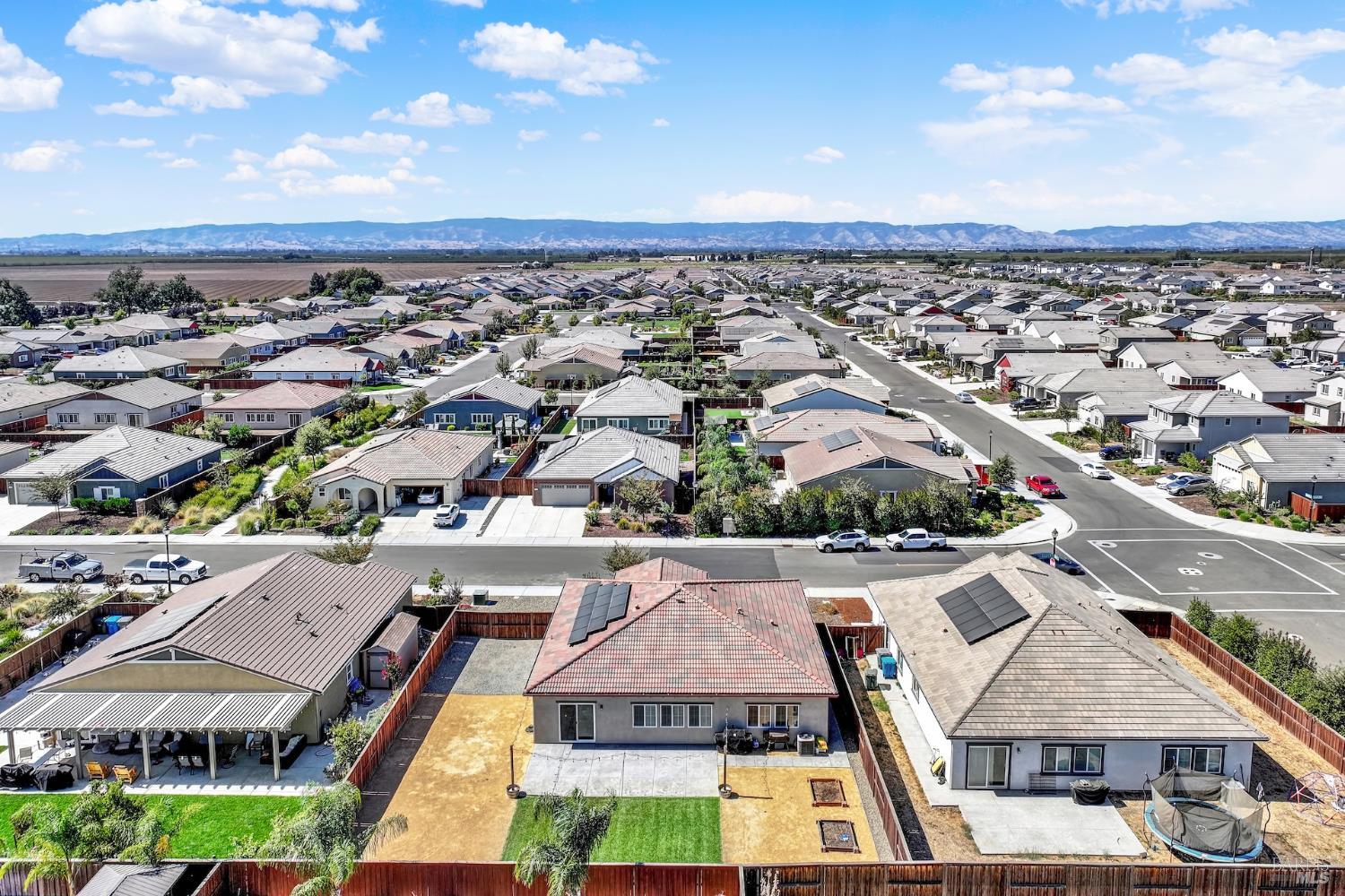 615 Songbird Way Dixon CA 95620