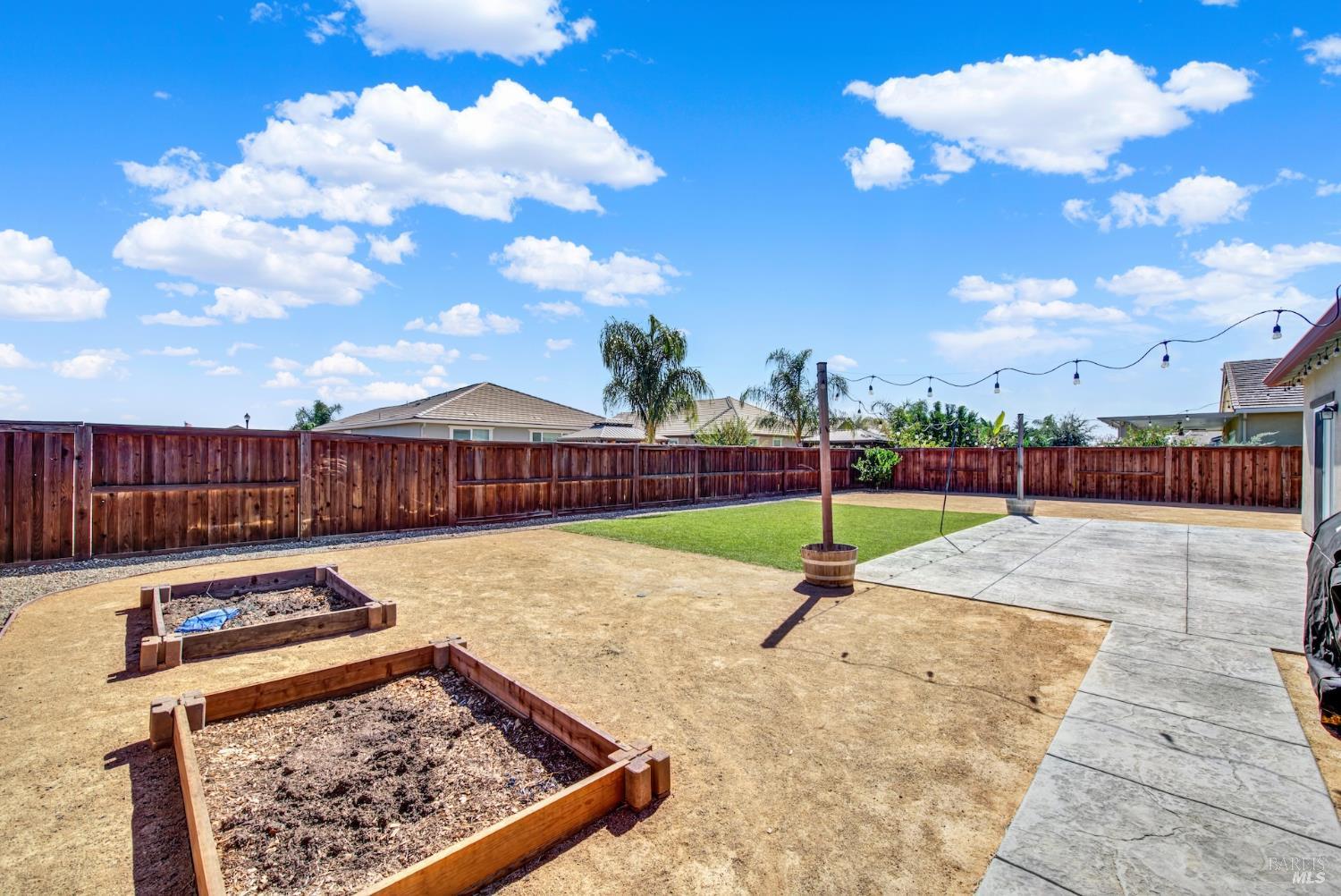 615 Songbird Way Dixon CA 95620