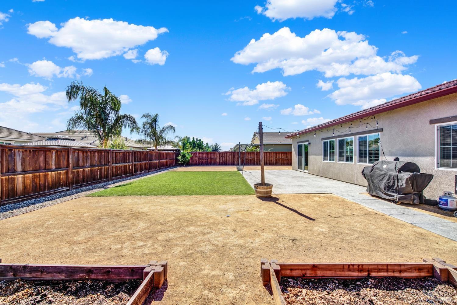615 Songbird Way Dixon CA 95620