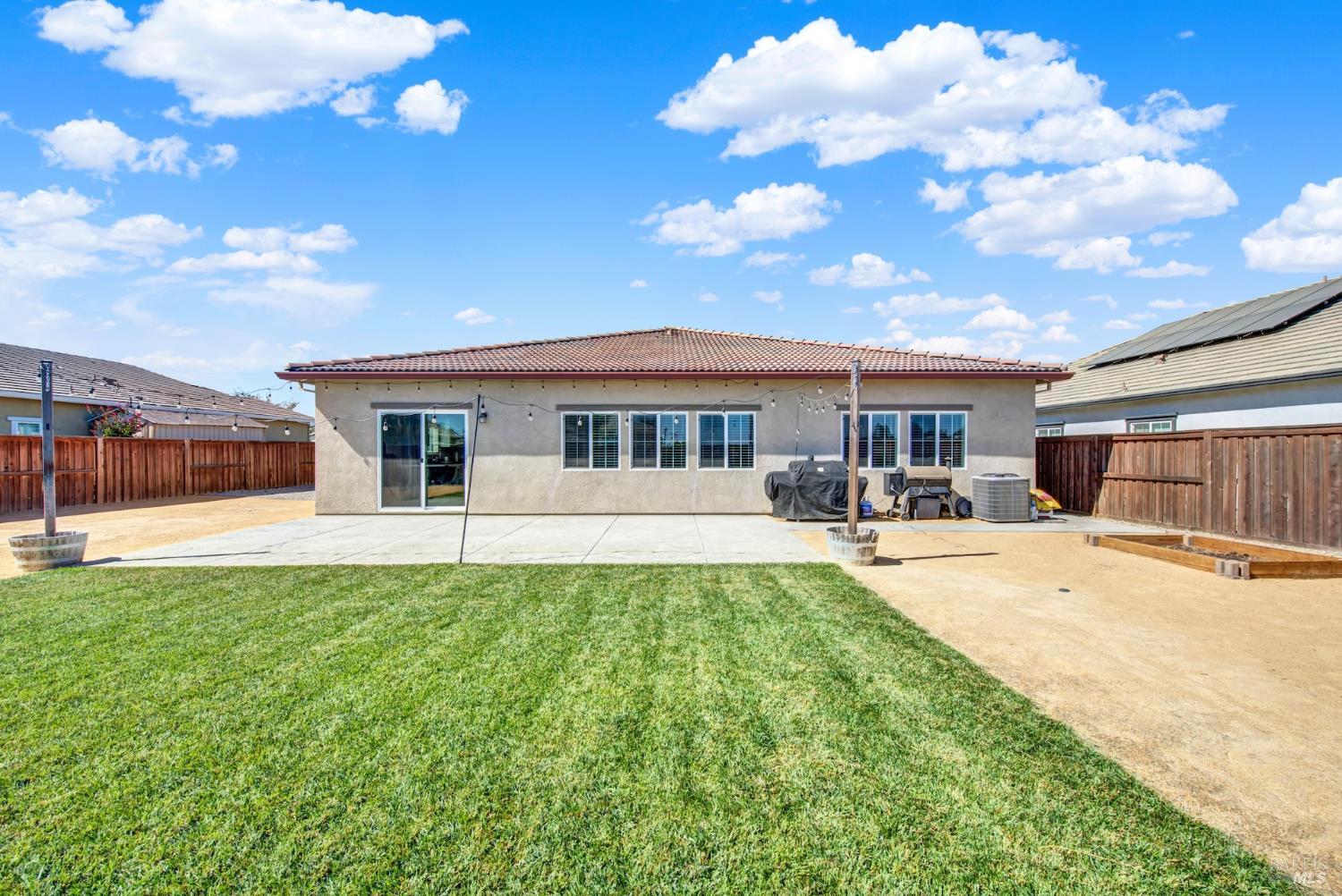 615 Songbird Way Dixon CA 95620