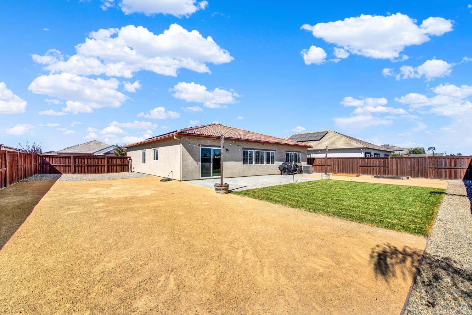 615 Songbird Way Dixon CA 95620