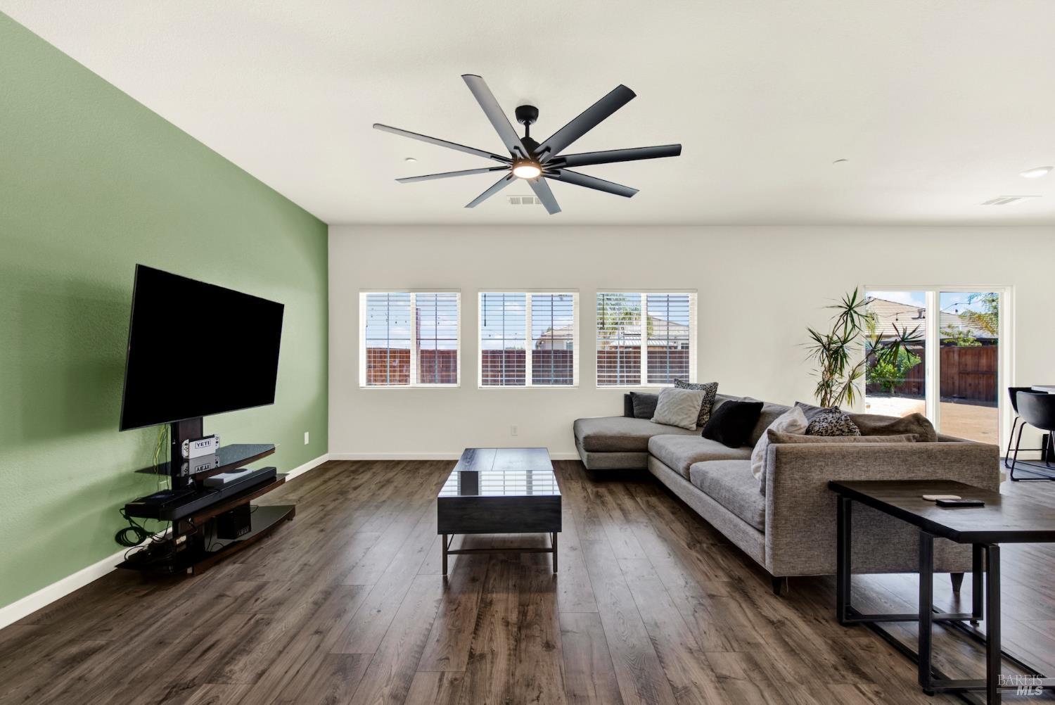 615 Songbird Way Dixon CA 95620