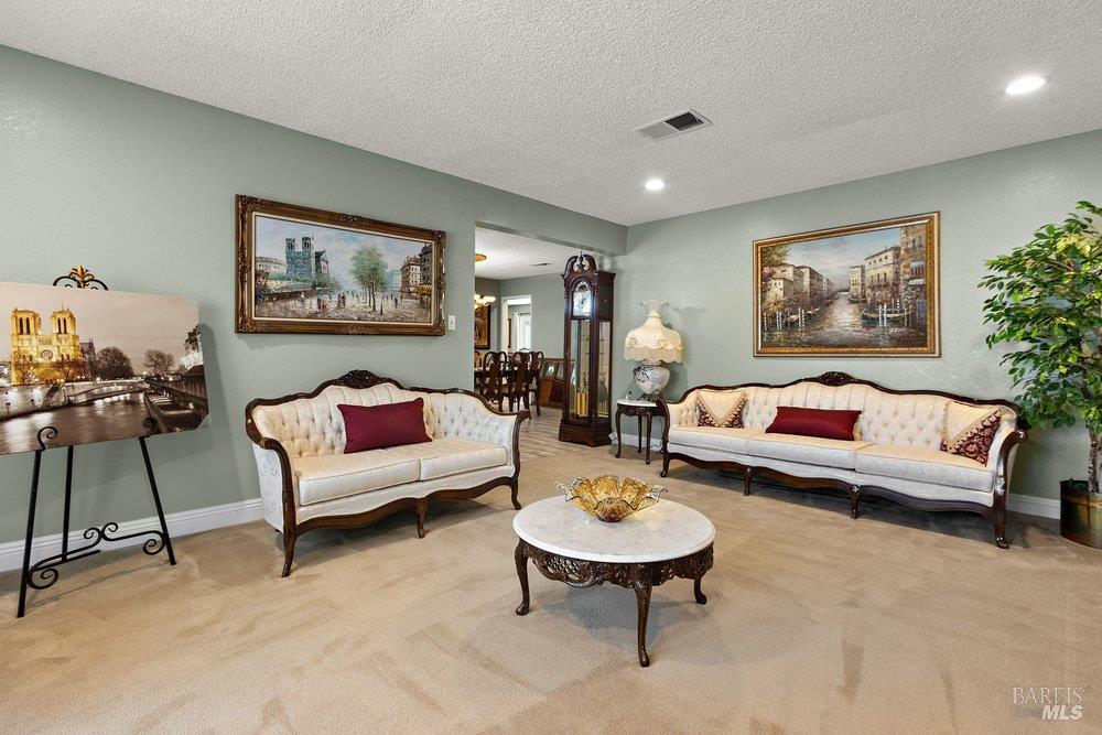 161 Clayton Court Vallejo CA 94591