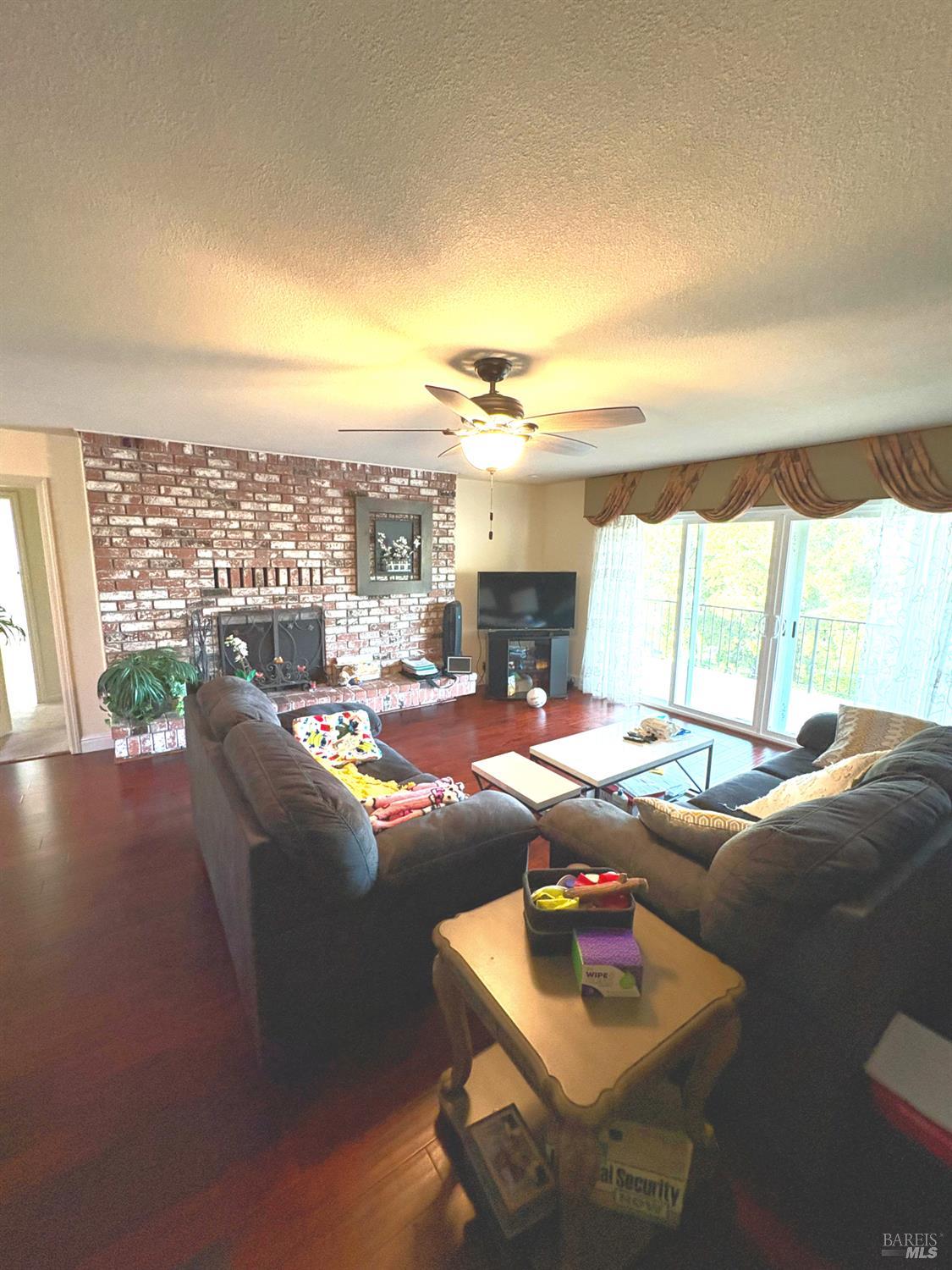 32 Romine Way Vallejo CA 94591