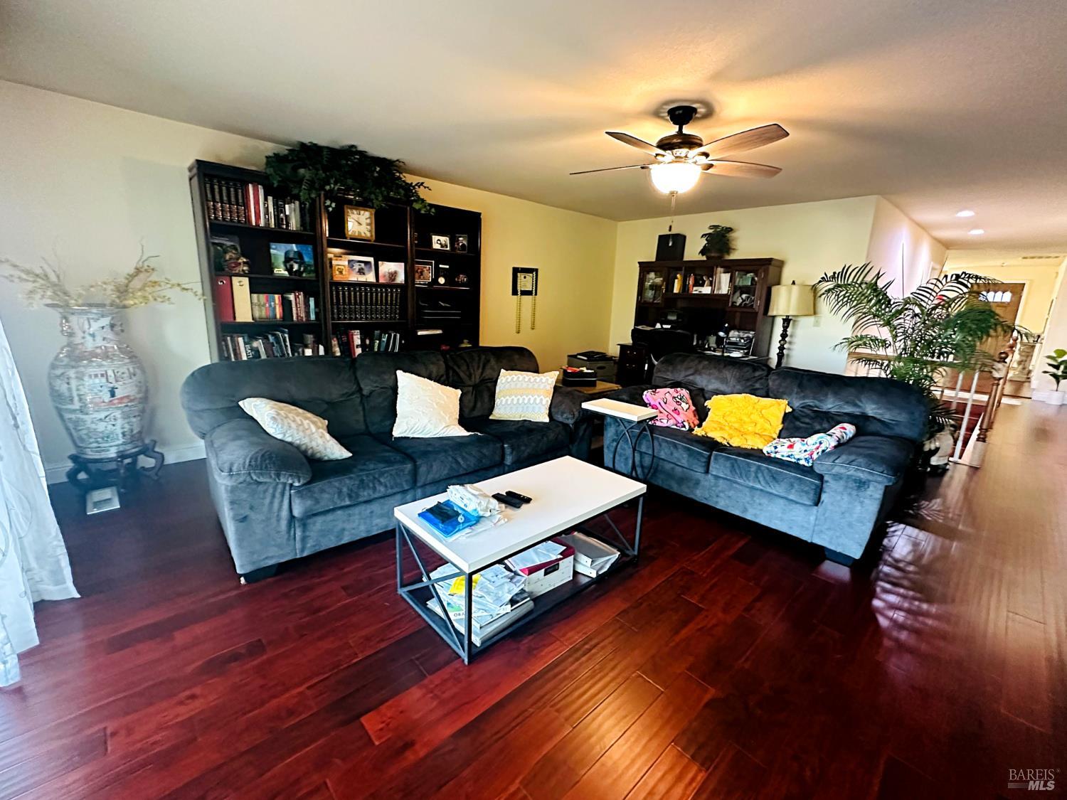 32 Romine Way Vallejo CA 94591