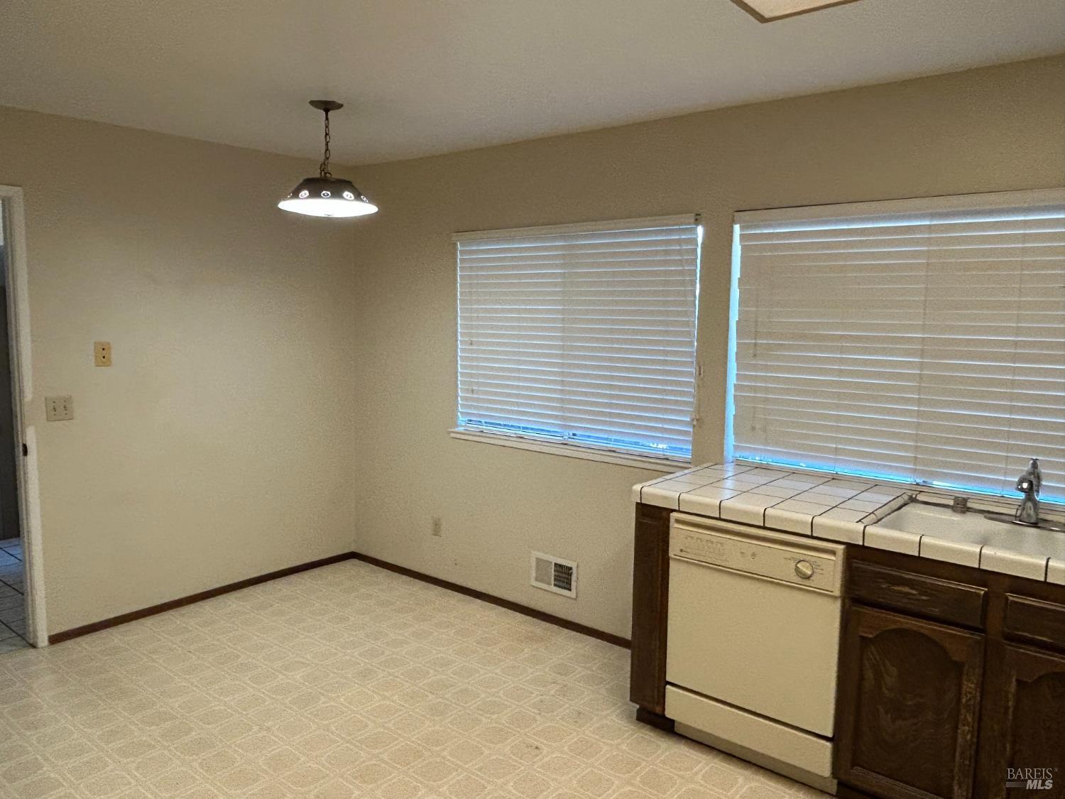 1520 Woodcreek Drive Fairfield CA 94534