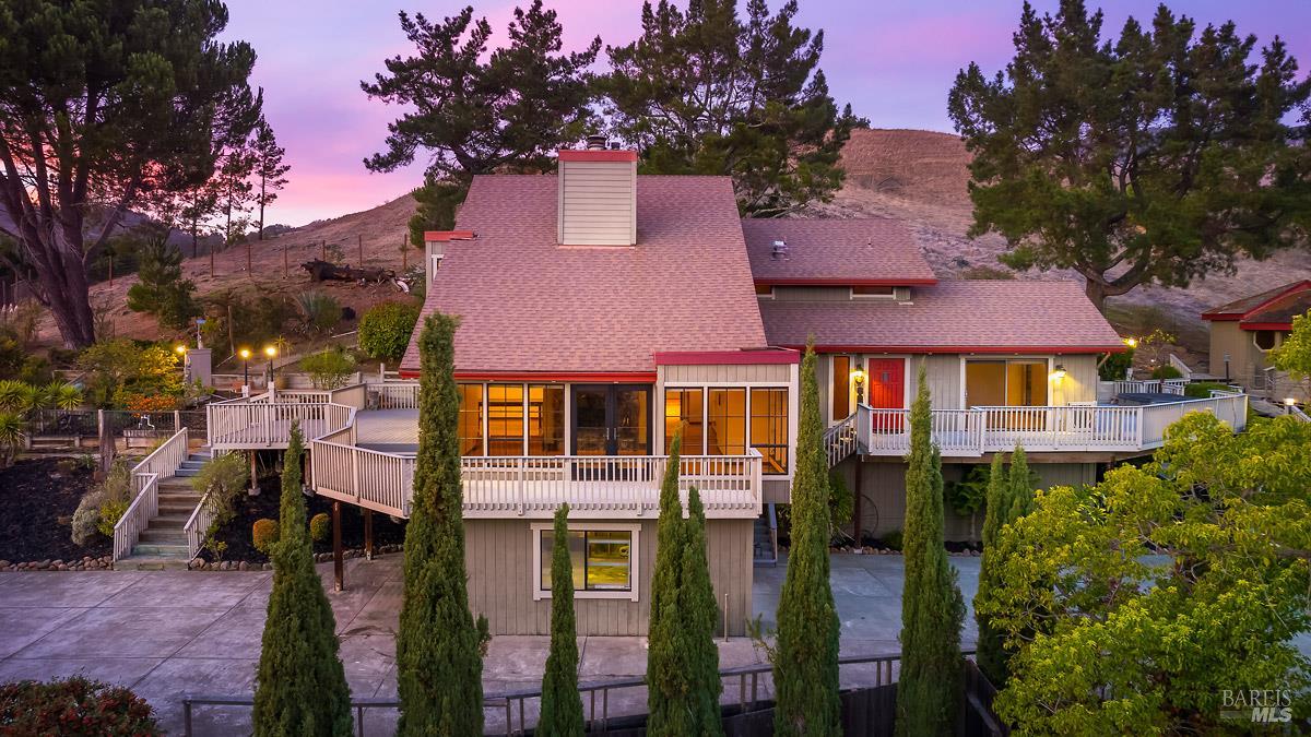 66 Martinez Court Novato CA 94945