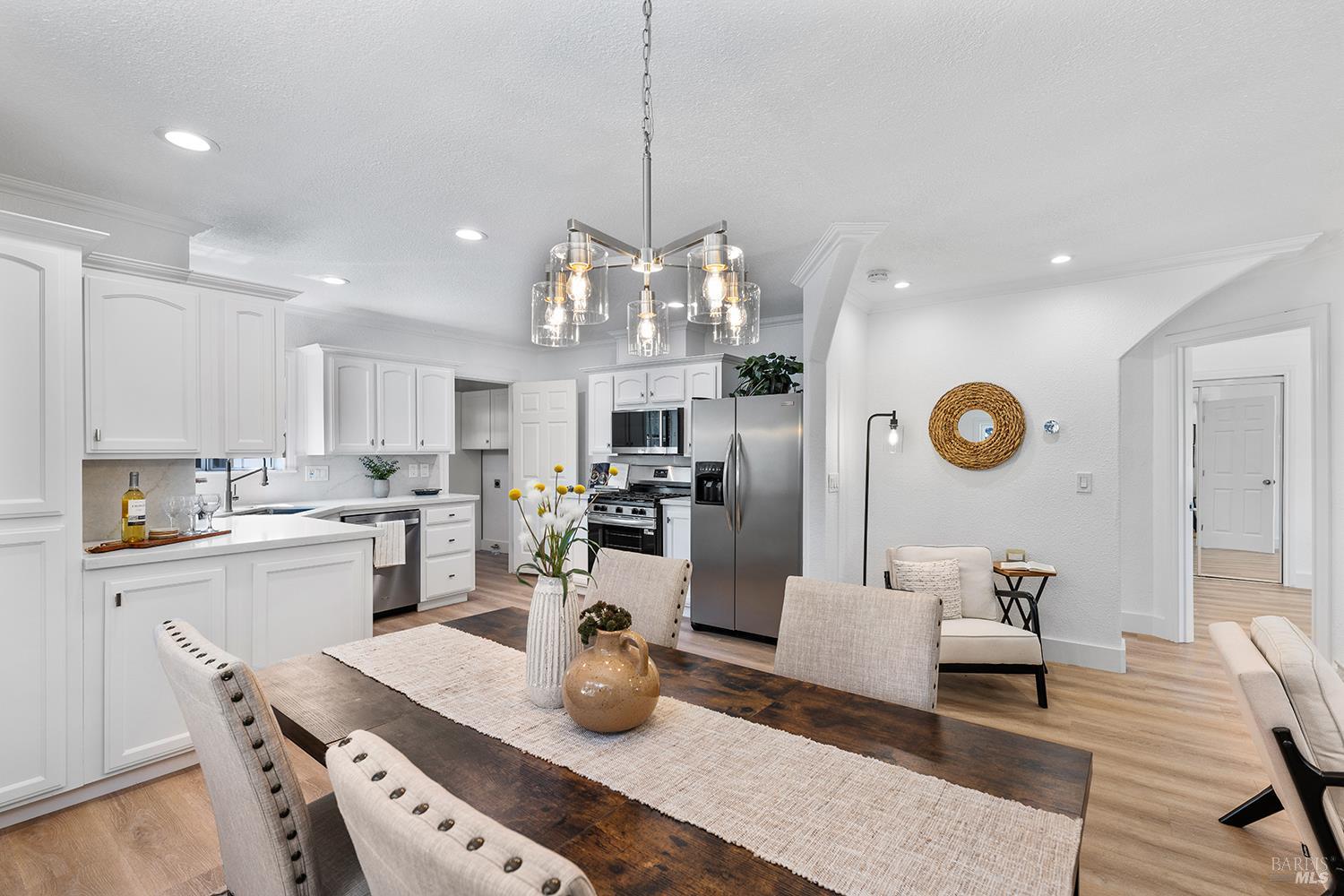 126 W Robles Avenue Santa Rosa CA 95407